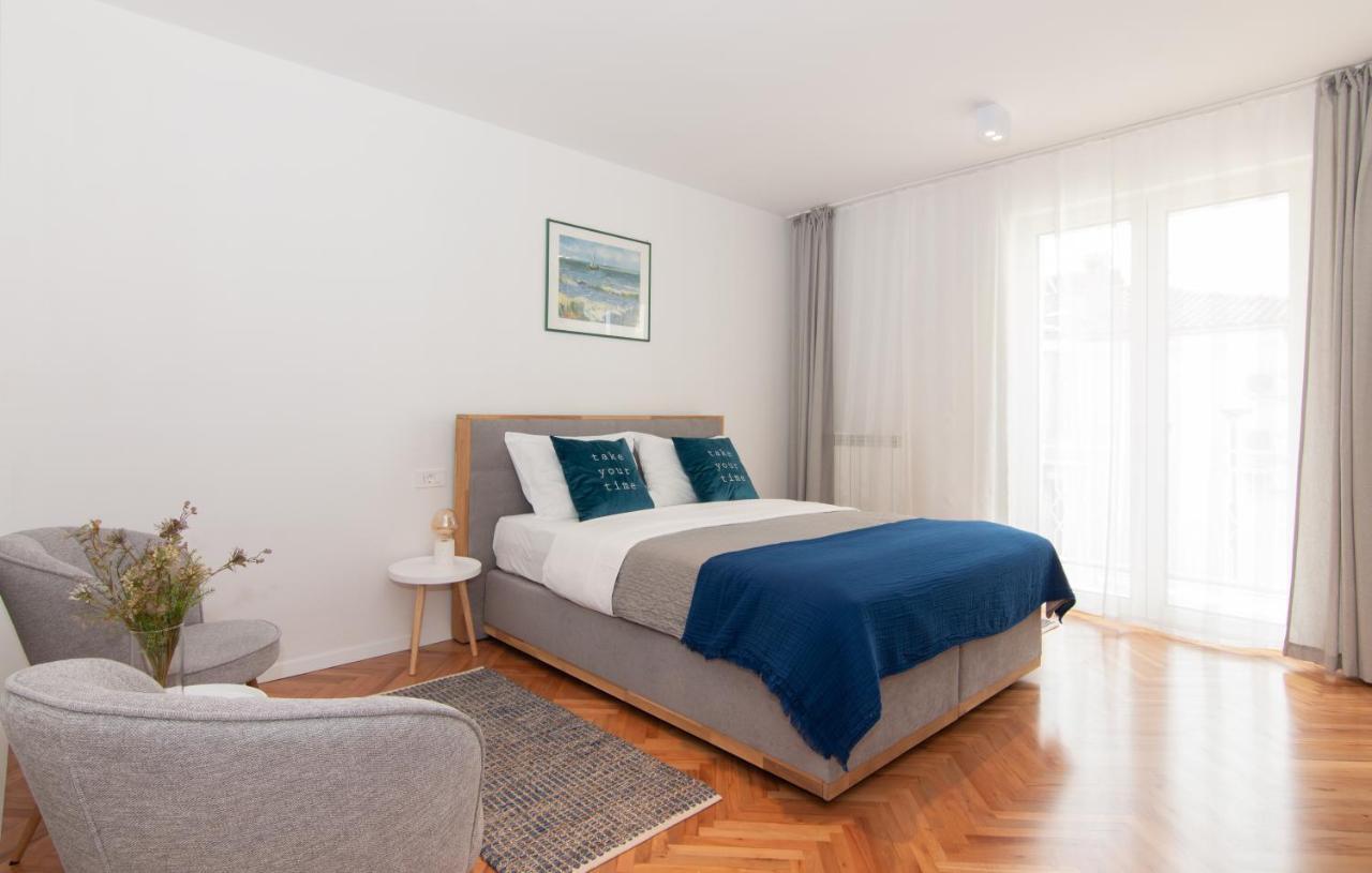 The Rose Garden Apartments Portorož Exterior foto